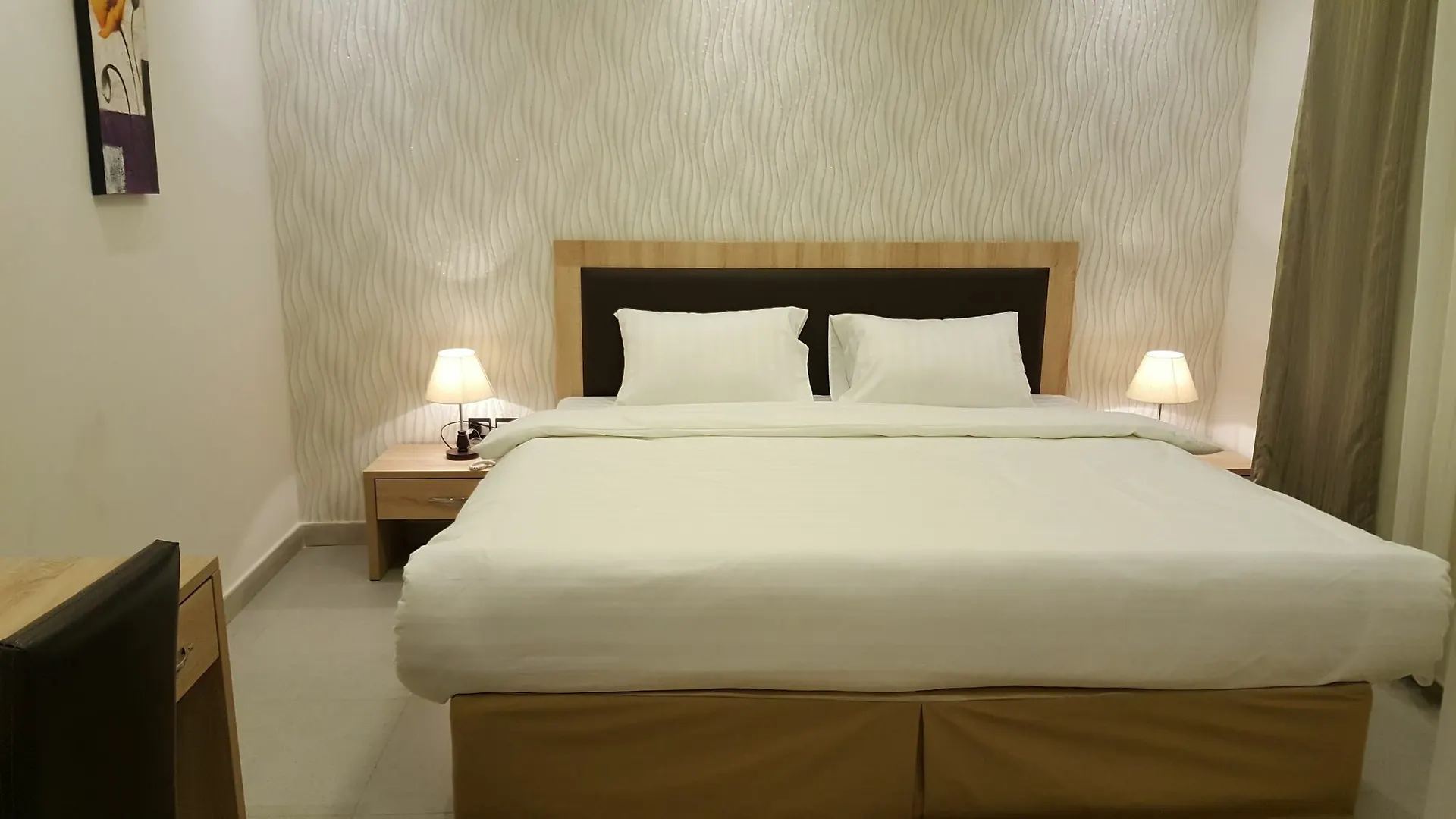 Hotel Oasis Rise Yidda